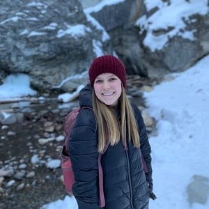 Meet your Posher, Danielle